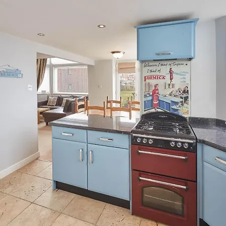 Host & - Sunset View